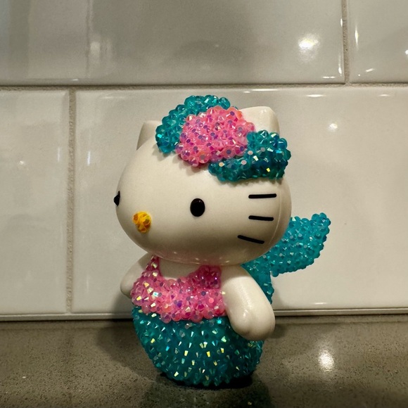 Custom designed | Hand rhinestoned | Hello Kitty Mermaid | McD toy - Picture 1 of 5